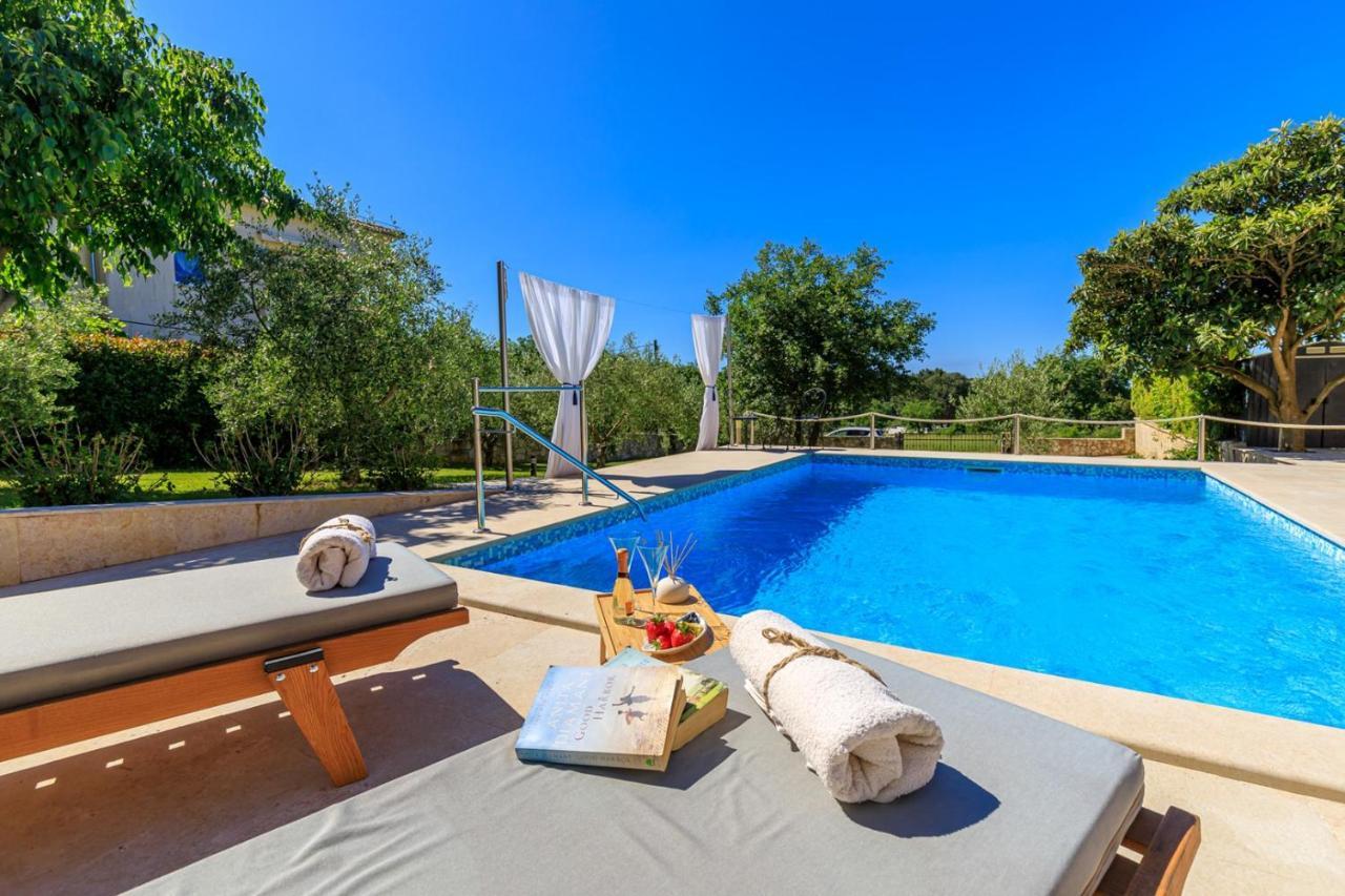 Villa Morena Pula Ngoại thất bức ảnh