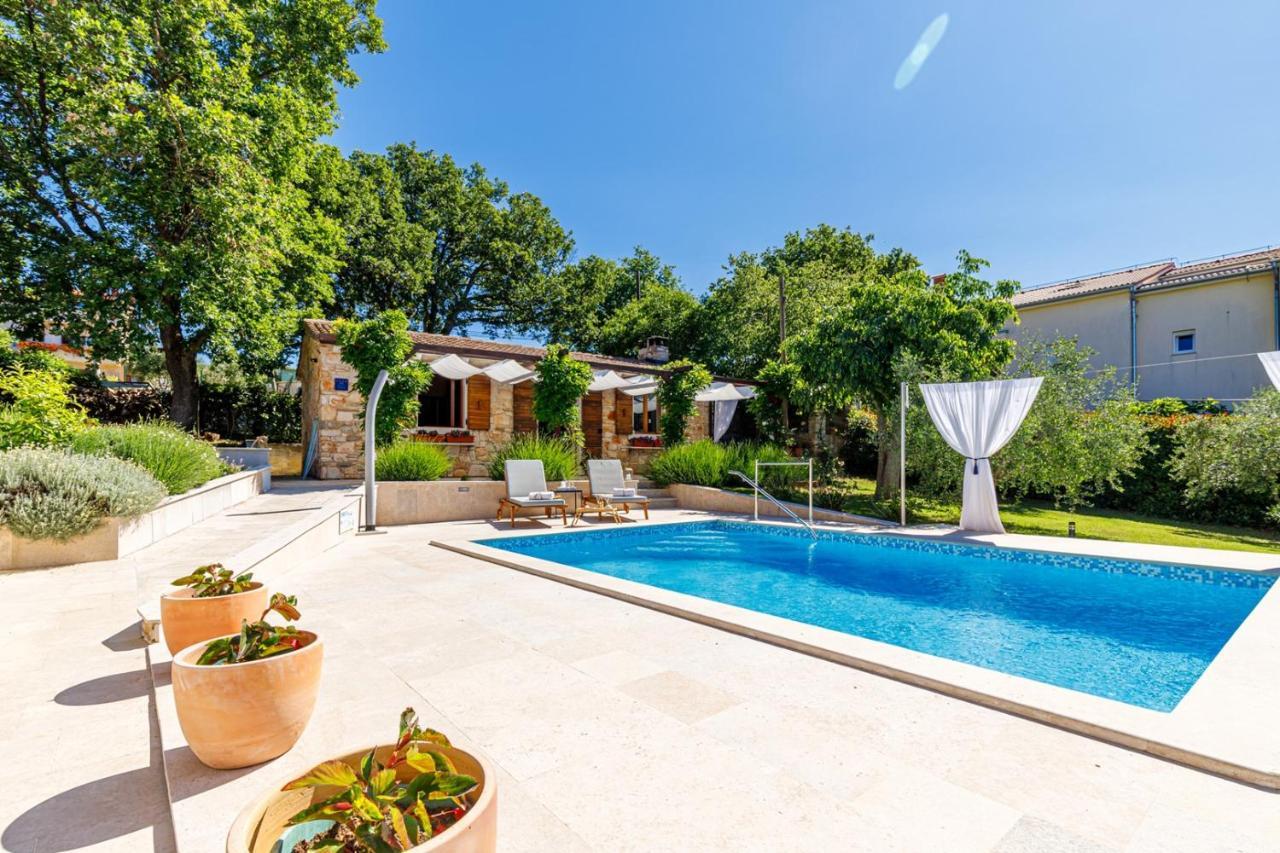 Villa Morena Pula Ngoại thất bức ảnh